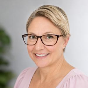 Toni Hallam