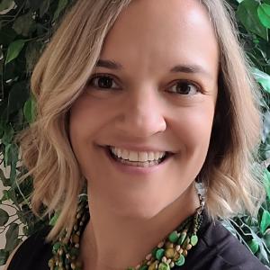 Julie Naranjo Upham