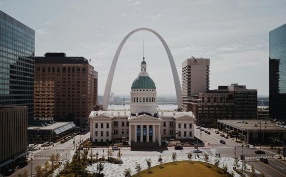 St. Louis skyline and arch